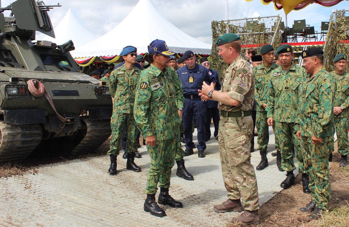 UKinBrunei's tweet photo. His Majesty the Sultan &amp; TRHs the Crown Prince &amp; Prince Mateen witnessed the Setia Kawan III this morning. Setia Kawan III is a joint amphibious landing exercise involving the Royal Brunei Armed Forces, the UK Royal Marines &amp; the Royal Navy’s Flagship, @hms_albion 🇬🇧🇧🇳 https://t.co/reSbGDQ0Jg