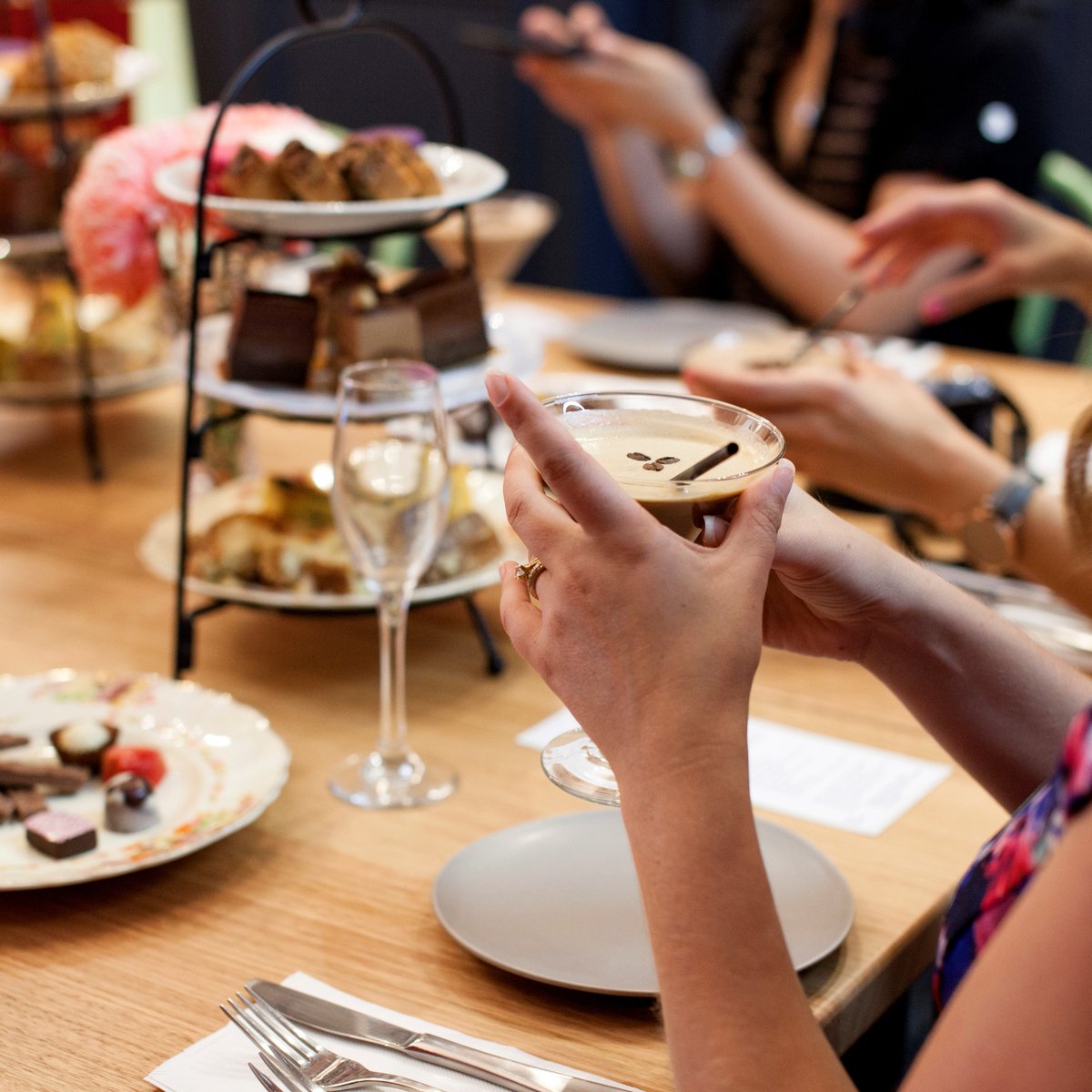 ganachechocolat's tweet photo. For only $12 you can add a chocolate-inspired cocktail to your High Tea experience at our South Yarra lounge. Book/vouchers/more here: https://t.co/0DpnHIXBwA #chocolatecocktail #hightea https://t.co/XgEtztZhKI