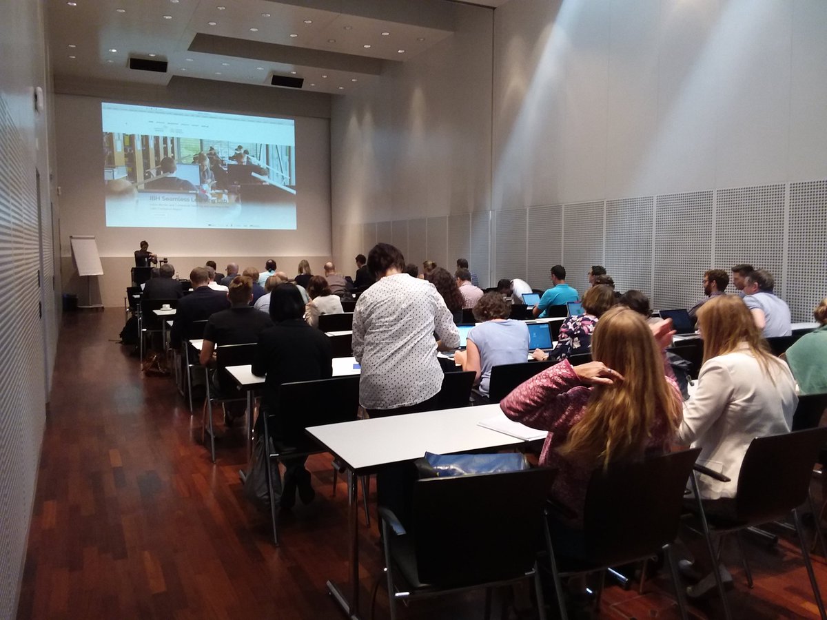 Los geht's. Wir freuen uns auf die erste #seamlessLearning Konferenz der Schweiz... @sml_zhaw <a href="/ZHAW/">ZHAW</a>