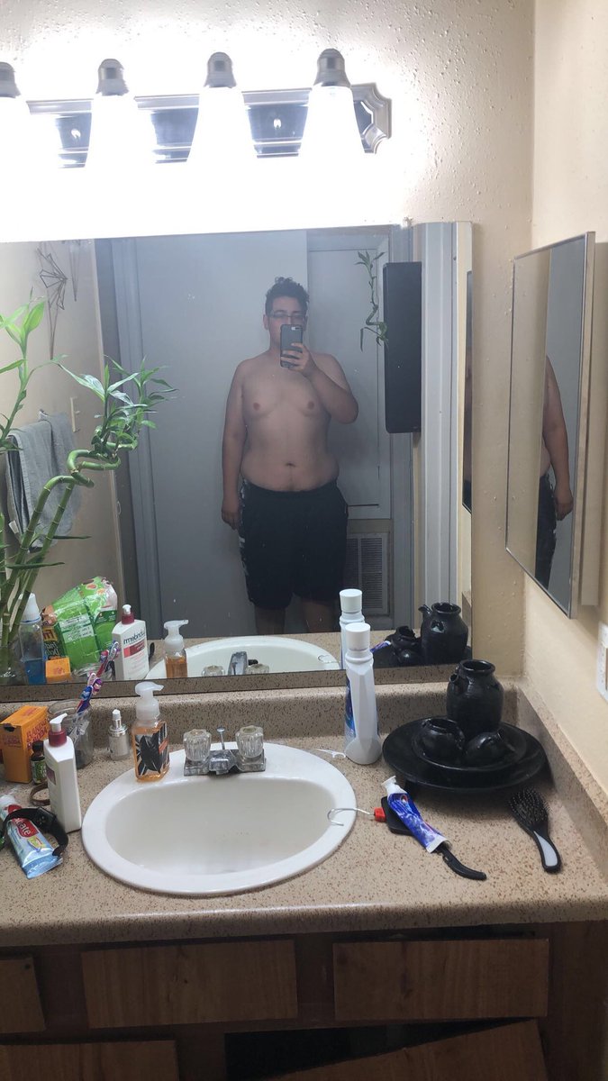 yah_boi_angel's tweet image. 69 pounds down and so much more to go. I’ve been super nervous to post this so here go’s nothing