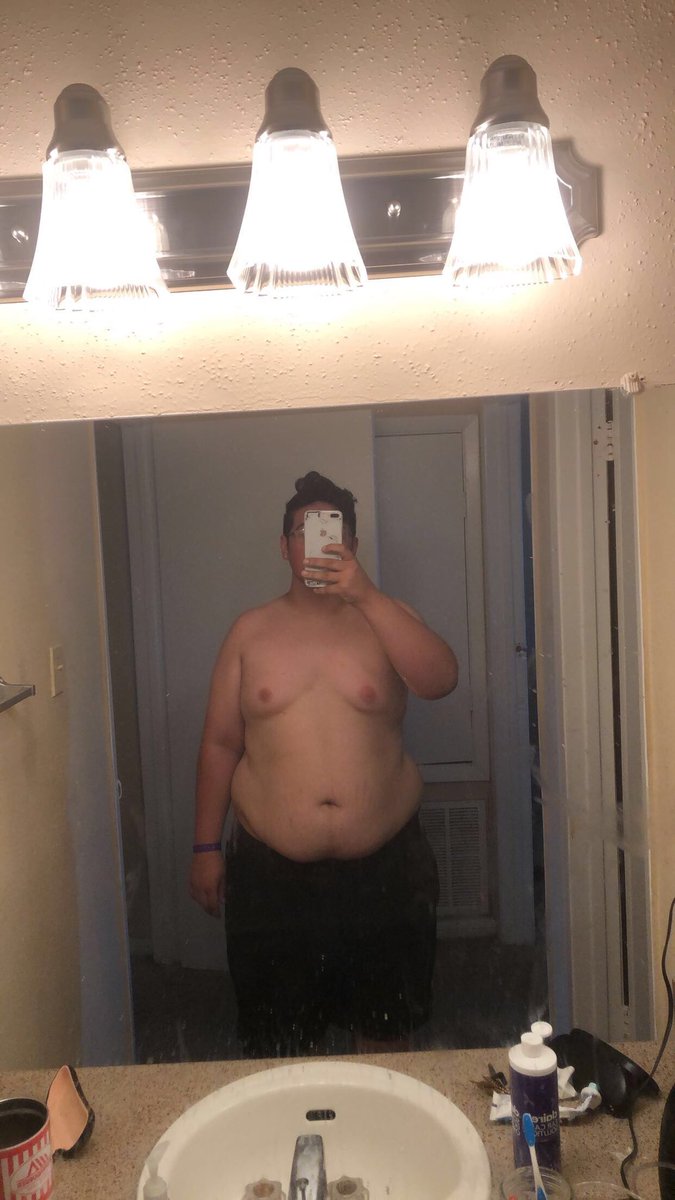 yah_boi_angel's tweet image. 69 pounds down and so much more to go. I’ve been super nervous to post this so here go’s nothing