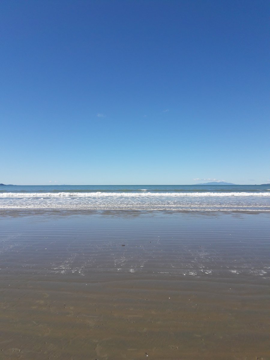 atbhix's tweet photo. Wishing you all a very safe journey home from all of us at #ATBHIX and #AUTUNI. We've just sent our thank you email, be sure to check out the photo highlights and complete the survey. We hope some of you got to enjoy Saturday's weather too... ππ https://t.co/tm015oc1hy