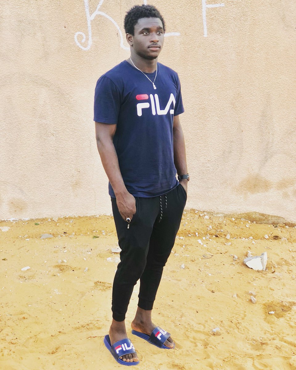 BarahDiongue's tweet photo. 🤟🏾 https://t.co/kHZH1cMwGT