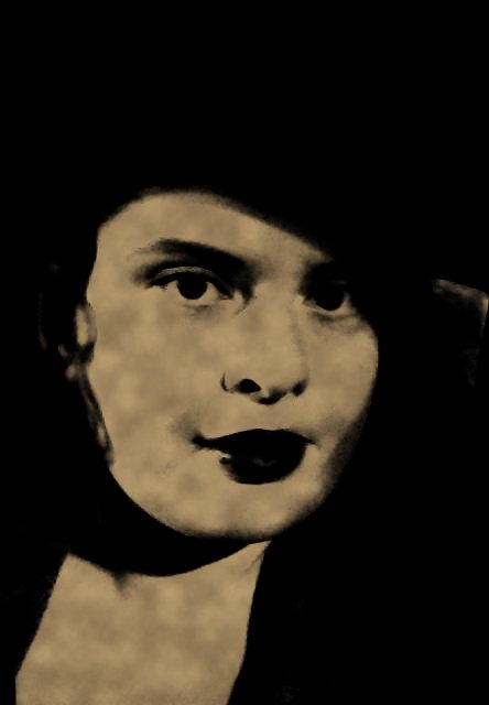 MyVintageSoul's tweet image. #TrappedInFilmNoir #SeptemberSelfie #FunFilters