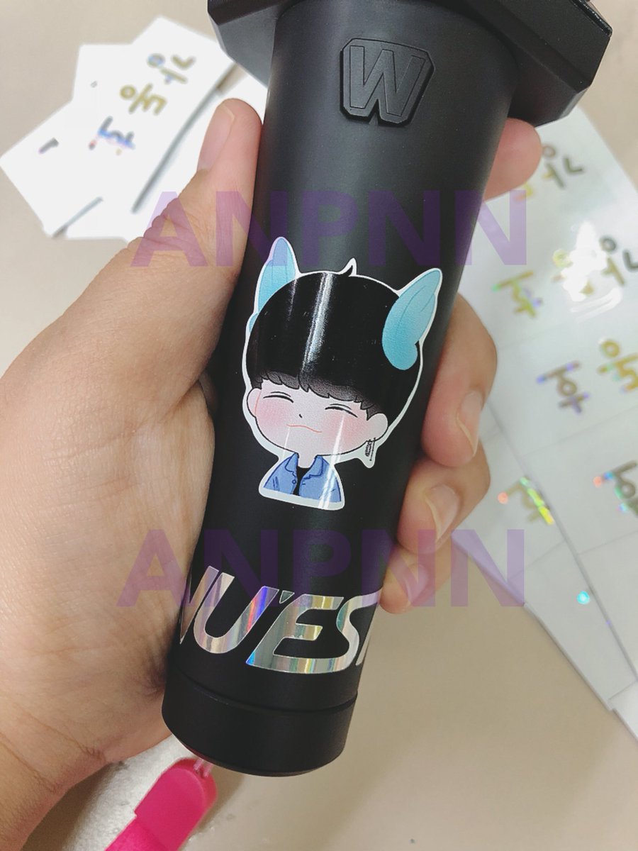 An2Pnn's tweet photo. ได้บัตรกันแล้ว ก็มาสอยน้องไปคอนกันจ้า
สตก. NU'5 แผ่นละ 40.-
สตก.โฮโลแกรม มีทุกเมมเบอร์ ชิ้นละ 10.-
นัดรับจ่ายเงินหน้าคอนได้นะคะ 😊
#ตลาดนัดNUEST #แผงลอยเลิฟ #NUESTWENCOREBKK https://t.co/qjwyGOBCdS