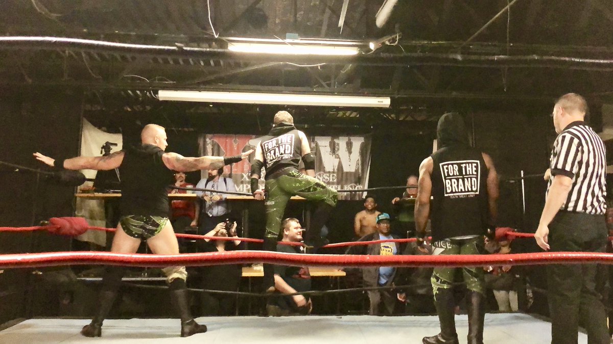 AHOEY607's tweet photo. #DemBoyz #DeathThreatArmy https://t.co/Y6DHLdDJh3