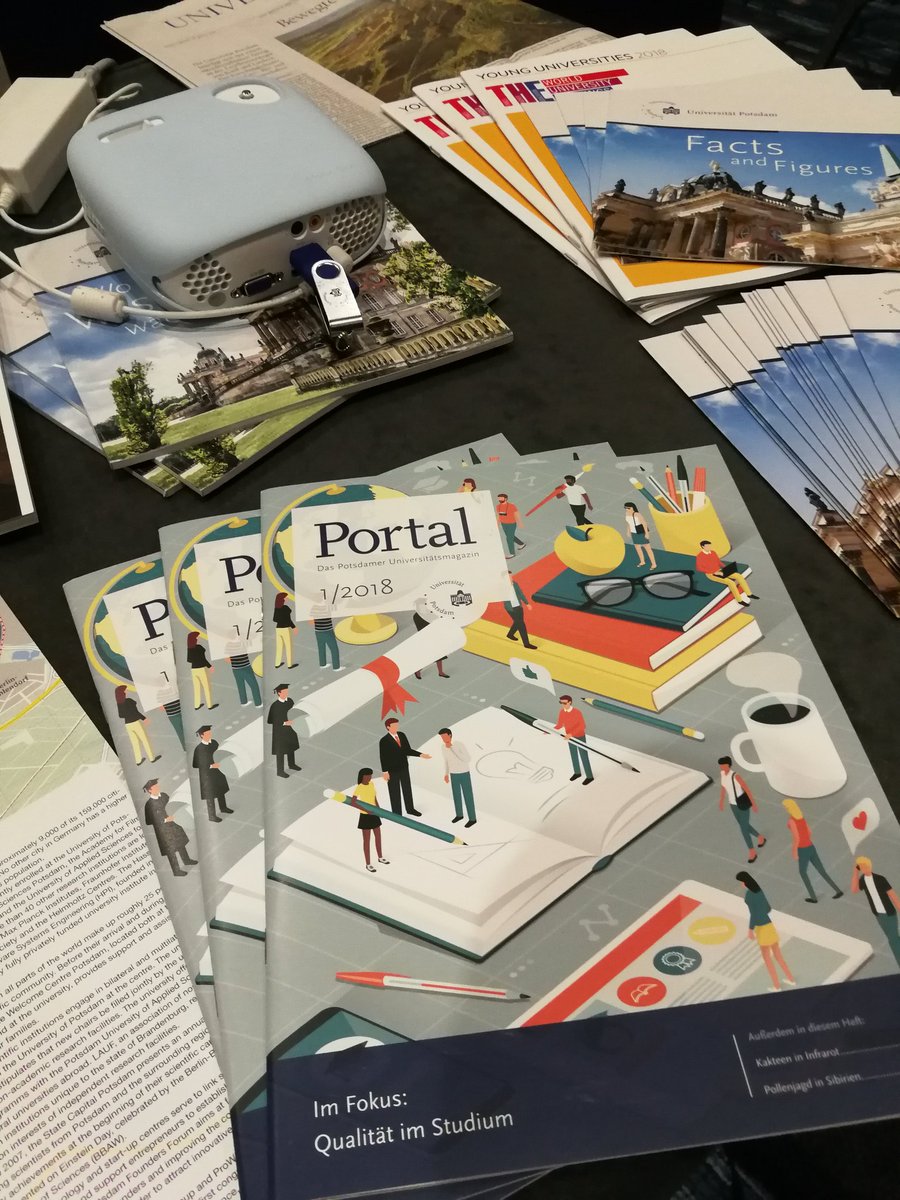 SciVisTo's tweet photo. @pearls_Potsdam @unipotsdam came well prepared to #GoGain18 peanut butter cups are good bait, the portal magazine as well of course :) https://t.co/3KMP1iLTxV