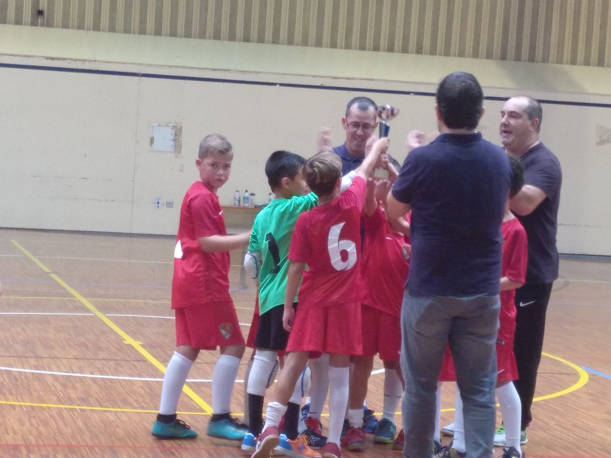 ae_sala's tweet photo. Torneo fiesta Major para los más peques del club. https://t.co/y7n87X4E8Z