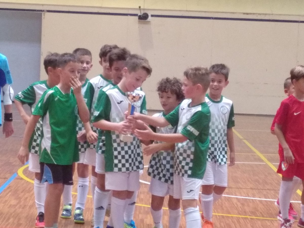 ae_sala's tweet photo. Torneo fiesta Major para los más peques del club. https://t.co/y7n87X4E8Z