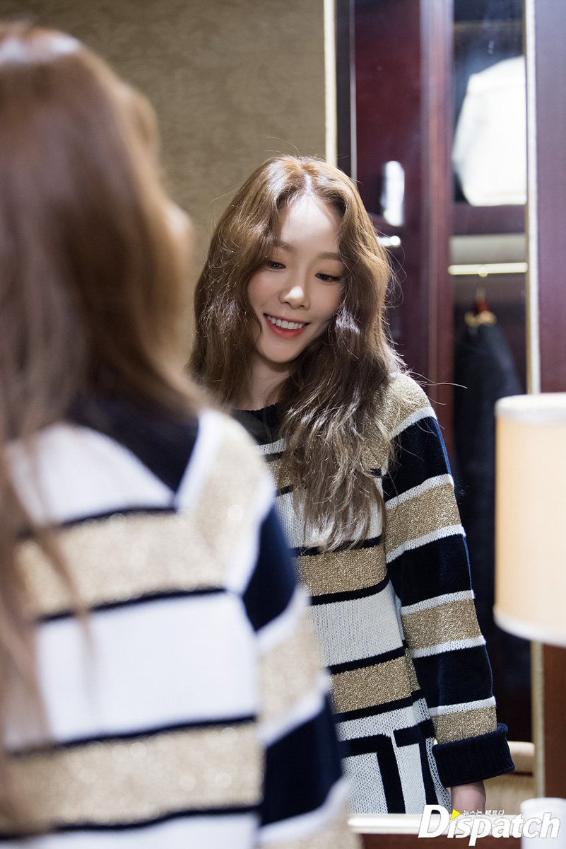 309KTYSS's tweet photo. 180904 Taeyeon 태연 / Tommy Hilfiger Fashion Show Photoshoot by Dispatch ① 🔥
https://t.co/U52GAWXKAb
https://t.co/0wMvlXhVaV
https://t.co/HV0bRv0iwY
https://t.co/nn8CE8WSBM
https://t.co/sQly0FHBaU https://t.co/32lvYOwKl9