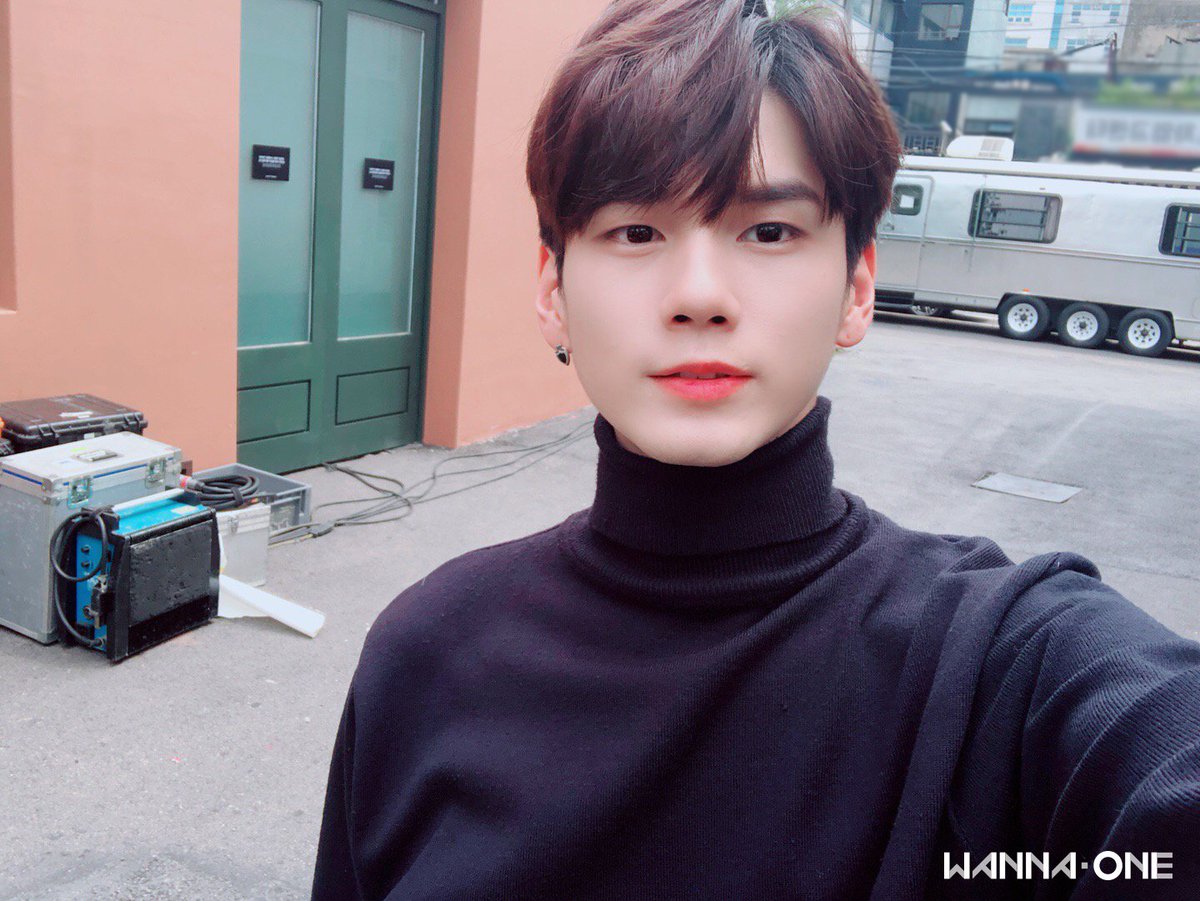 lwannaonel's tweet photo. asdfgjkldfgtf ong seong woo let me live 🤯🤯🤯 https://t.co/GPeGB1dFMl