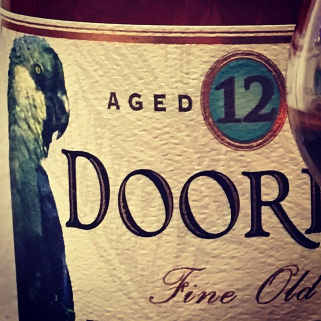 So cheap, yet so good. Review up now! rumcorner.dk #foursquarerum #foursquarerumdistillery #rumcorner #review #doorlys