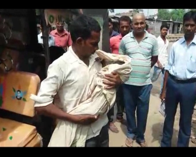 View image on Twitter