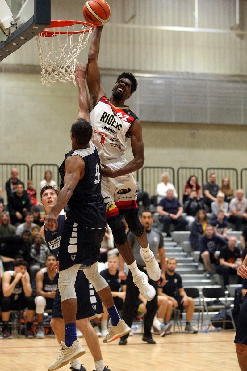 PDPhotoUK's tweet photo. #Flight42 โฆ@trayvonn42โฉ of โฆ@RidersBballโฉ flying high against Kongsberg Riders โฆ@TUBPodcastโฉ https://t.co/0Nkwszym1z