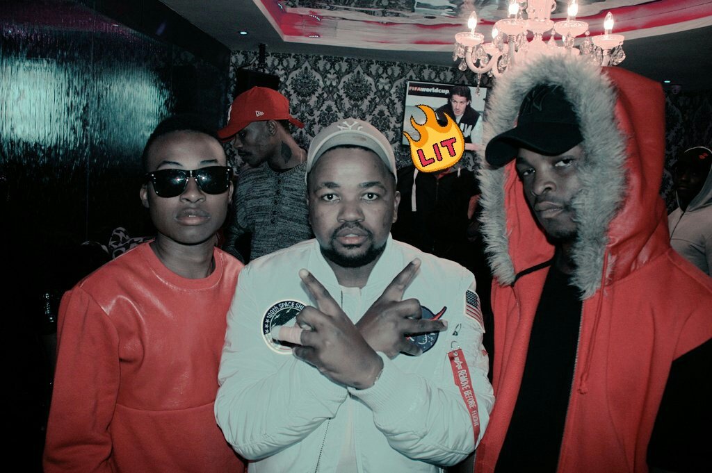 Snapino97's tweet photo. @Official_Lezz @Marazamc @Tsnap97
#SnapLezz #slikouronlife #TrapaDrive #HipHopHerStory
https://t.co/2UHE2zOXJP
Video shoot soon wit @KyleWhiteTV https://t.co/D28dTVIqCu