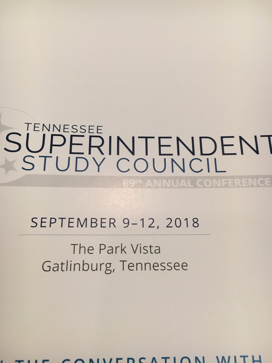 Glad to be learning with leaders this morning.  <a href="/cathypetreebeck/">Cathy Beck</a> <a href="/DrDonnaWrightd7/">Donna Wright</a> @Supt_TSBTigers <a href="/mcsgilbert/">Linda Gilbert</a> <a href="/krismcaskill/">Kris McAskill</a>