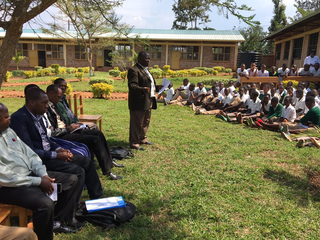 #QualityEducationRw Awareness Campaign Phase III. 'Good Learning Methods, Cultural Values, ICT & Innovation Promotions are Foundations of Quality Education'now @GisagaraDistr ES Kansi@UR_CMHS@@REB_Rwanda@Rwanda_Edu@Uni_Rwanda
