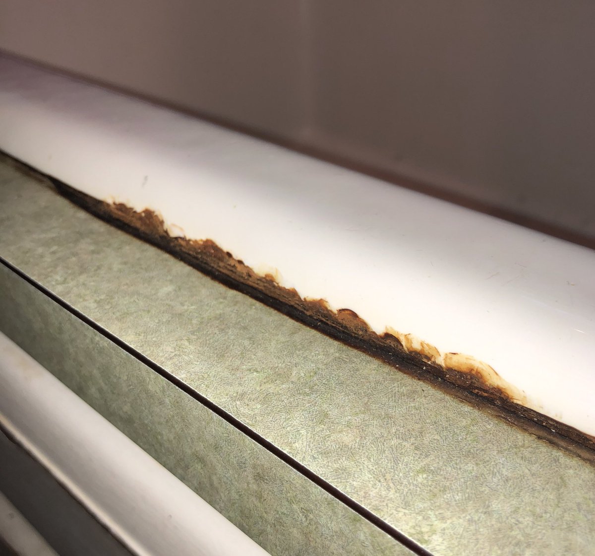 I have a cast iron <a href="/Kohler/">KOHLER</a> farmer’s sink in my kitchen that has started to rust. Thinking I try to clean the rust then hit with a high gloss <a href="/RustOleum/">Rust-Oleum</a> spray paint to spot treat the rust and mimic the enamel finish.  Good idea?  Bad idea? 🤔 (cc <a href="/maurospainting/">Mauro’s Painting</a>)