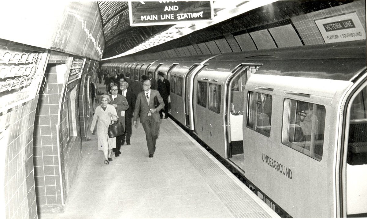 The Victoria Line's really big 50th birthday! #2 Dmu6o3xXcAApy8e - The Victoria Line's really big 50th birthday! #2