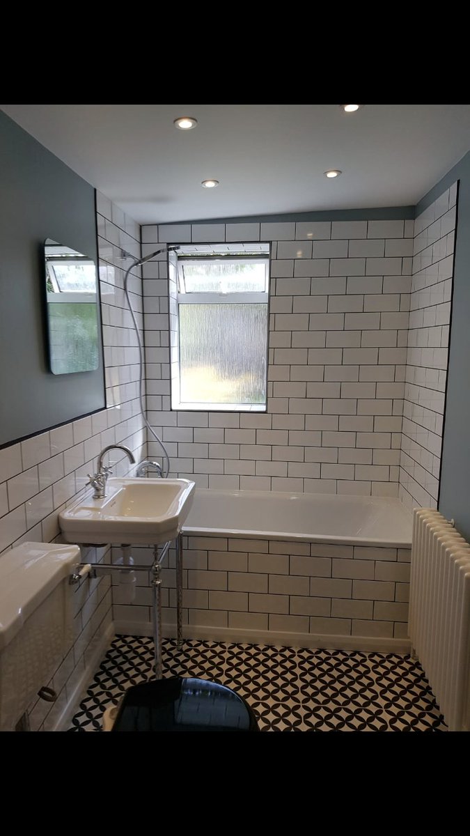 PremierBuildingWorksLtd tweet media