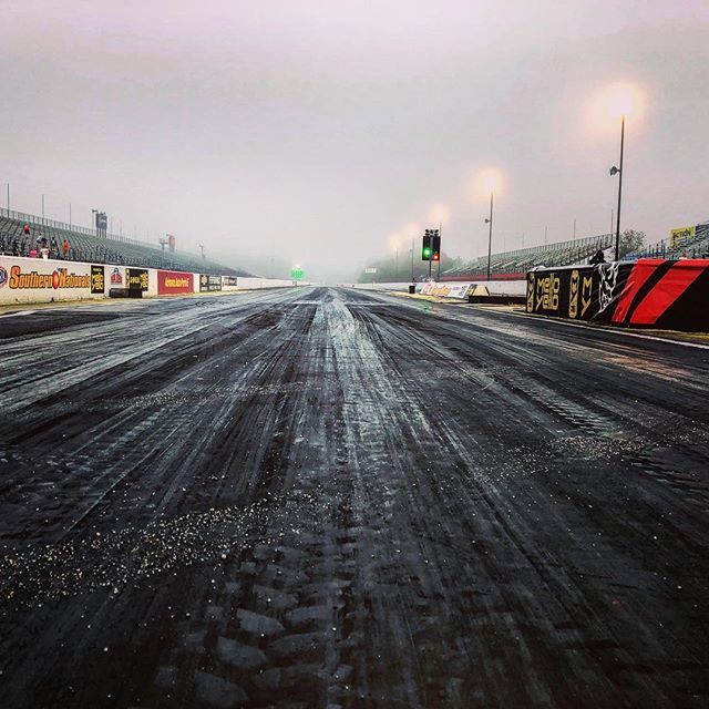 The smell of race day! 🏁
•
•
•
#dragweek2018 #startingline #dragracing #hotrodmagazine #racers #offtheline #quartermile #hotroddragweek #racecars #hotrods #roadtrip #ironman #horsepowerwars #timeslips #racing #dragway #tiresmoke #burntrubber #wheelst… ift.tt/2wXprcG