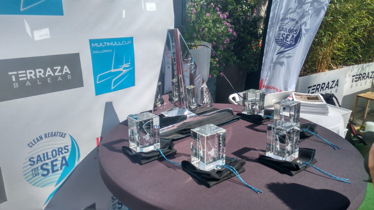 amronet_pl's tweet photo. Kochani! Tym razem drugie miejsce 🇵🇱️⚓🏆🌎
Dziękujemy serdecznie za kibicowanie :-)
#amronet #amrokultura #podróże #waluty #payholding #RSixTeam6601 #rsixteam #orimari https://t.co/KXMNQkdagH