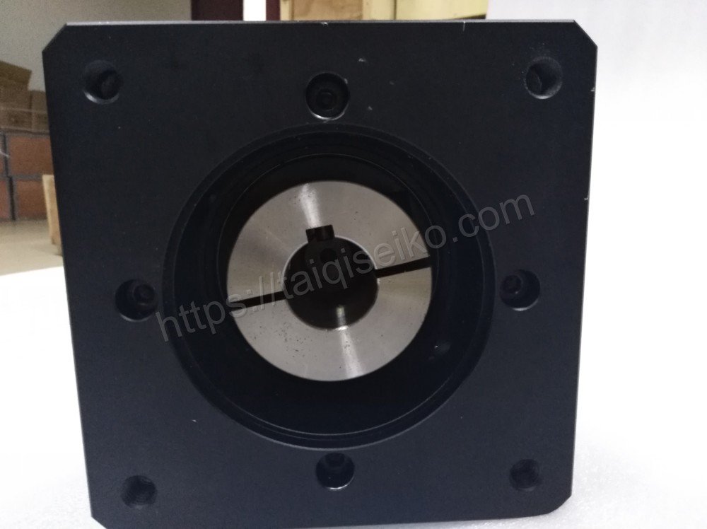 wrightcrusher's tweet image. We are 90 degree gearbox manufacturer and right angle gearbox supplier in China. The below gearboxes are all bevel gear box.
For more information, you can visit our website: taiqiseiko.com/right-angle-ge…  
Lusia Cai: +8618019322748 (whatsapp/skype)
Email: export@taiqiseiko.com,