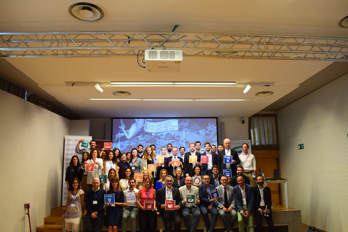 CarusoSave's tweet photo. Frist day!
#sustanaibledevelopment #sienasummerschoolsd #SienaSDGsSummerSchool #SDGs, #globalgoals, #2030whatareUdoing #Solutions4bettersocieties https://t.co/nHTPMGnqZw https://t.co/bxeNCfi7c8