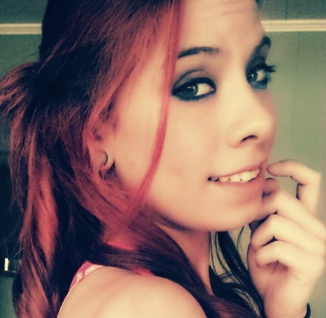 I miss my red hair like a bitch 😬seriously debating...yay or nay? https://t.co/Y3k8bLFwfI<a href="/tag/furbaby"class="tags"><span>#furbaby</span></a><a href="/tag/pitbulllove"class="tags"><span>#pitbulllove</span></a><a href="/tag/dogmom"class="tags"><span>#dogmom</span></a>