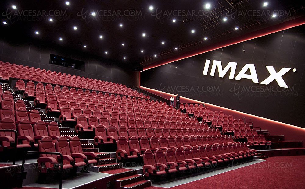 Кашира плаза кинотеатр. Киномакс Титан IMAX. Зал IMAX Титан. Киномакс Титан зал аймакс. Аймакс Титан Каширская Плаза.