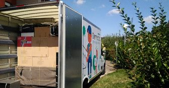Demeclic's tweet photo. Super #déménagement 📦réalisé sur #lyon 📍pour notre cliente Madame Raineri! 👌🏻 Belle équipe, belle organisation 🚛 Bravo aux participants et bravo aux coachs #déménageurs https://t.co/DsmAaXCDeE