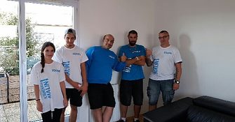 Demeclic's tweet photo. Super #déménagement 📦réalisé sur #lyon 📍pour notre cliente Madame Raineri! 👌🏻 Belle équipe, belle organisation 🚛 Bravo aux participants et bravo aux coachs #déménageurs https://t.co/DsmAaXCDeE