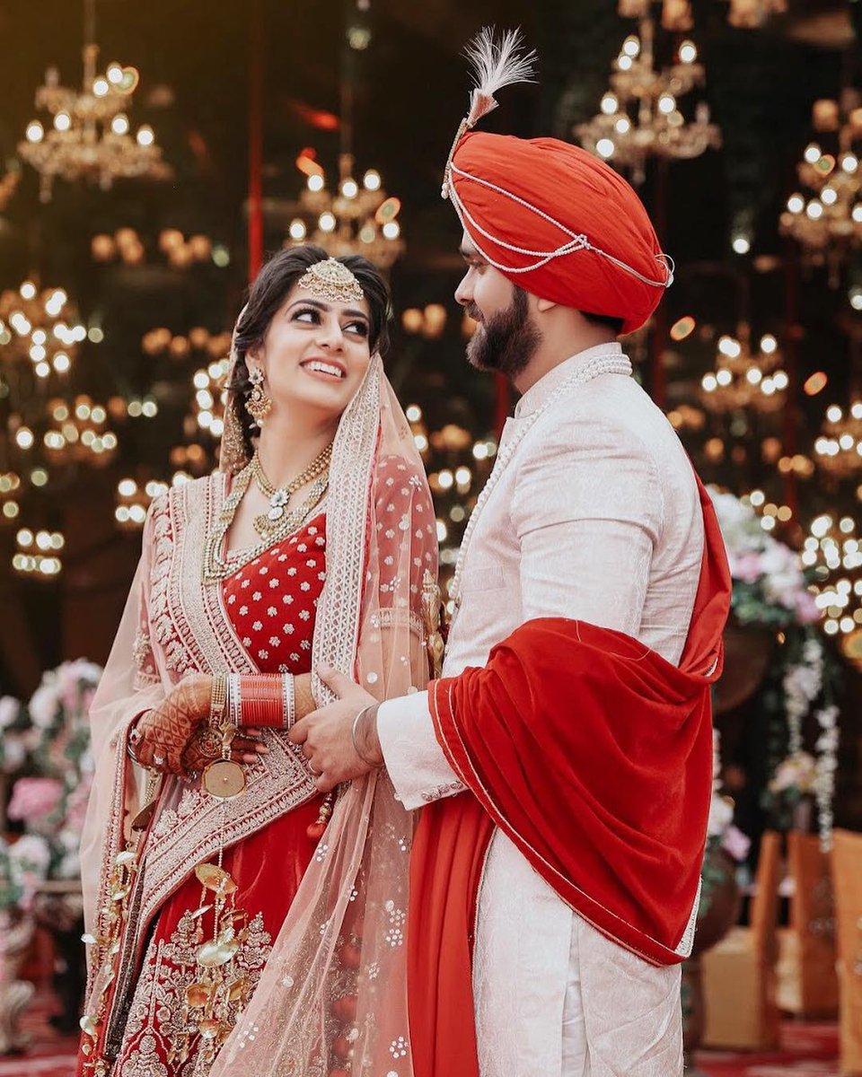 eventmasons's tweet photo. "You are the best thing that's ever been MINE." ❤️
Captured By : Safarsaga Films

#EventMasons #WeddingPhoto #CoupleGoals #WeddingMoments #BigFatIndianWedding #WeddingPlanner #WeddingBells #IndianWedding #WeddingDiaries #WeddingDay #BeautifulBride #MomentsLikeThis #DreamDiaries https://t.co/TPaijcOVOX