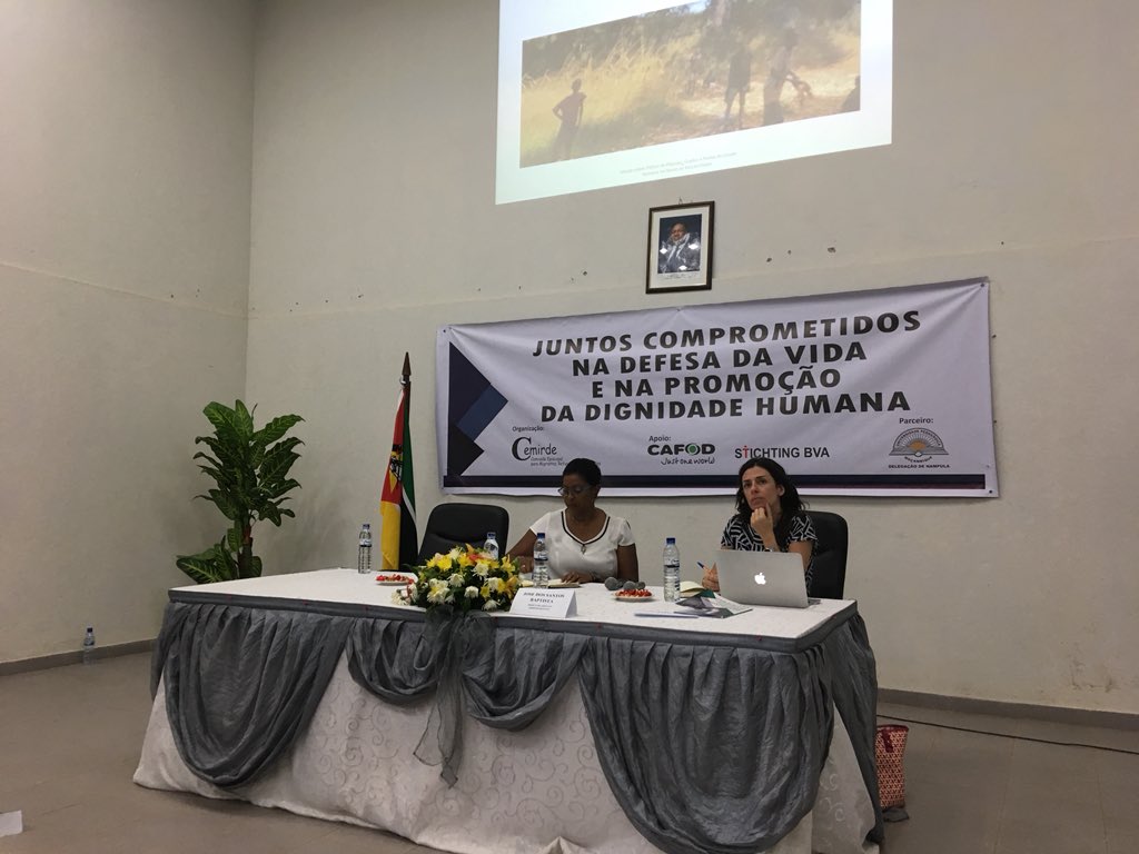fconmee's tweet photo. Harrowing research by @cemirde supported by @cafod on #humantrafficking, particularly albinos for organ parts in Northern Mozambique https://t.co/54jKcclB6o