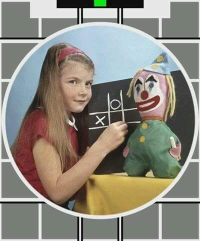 hauntedmagazine's tweet image. A toy clown, with knitted hands, that can draw a near perfect circle or an X, with chalk. I tell ya, scary clowns aren&apos;t a new thing...
#TestCard #1970s