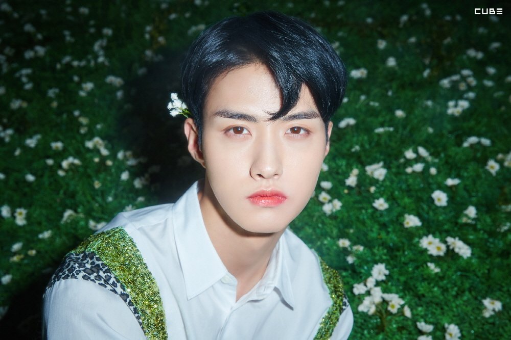 OFFICIAL] 180910 Cube Site Update - Pentagon 7th Mini Album