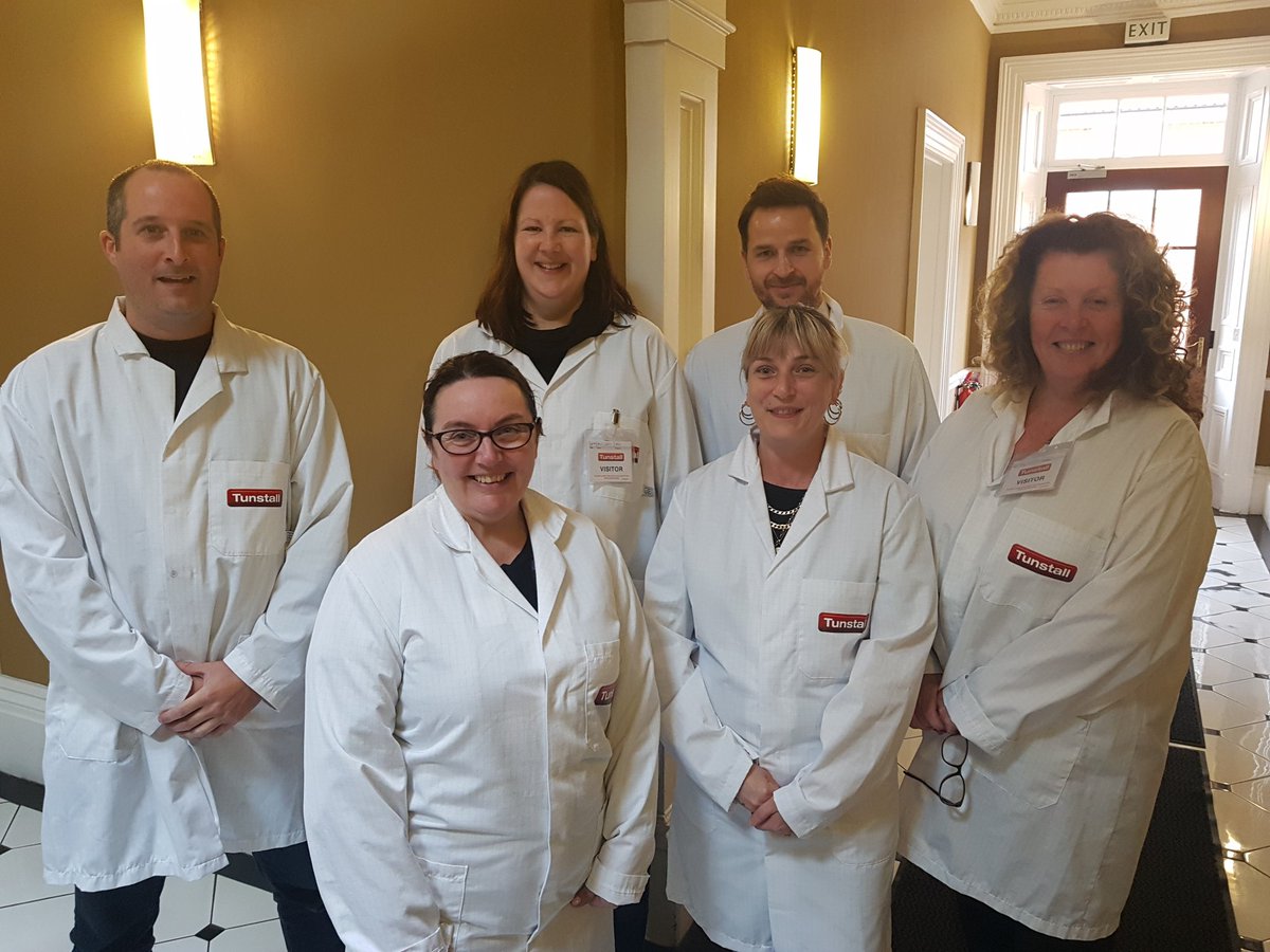 pennyellis19's tweet photo. Yes @jonathanstones1 you do look like a butcher! Having fun today with @MSVHousing @TunstallHealth @Tunstall_MarkO #moremsv https://t.co/ybkClK4iyp