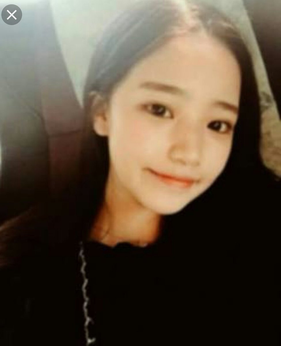 ким тэхён с сестрой. ким ын джин сестра тэхена. сестра тэхена. джей хоуп и его девушка. сестра тэхена.