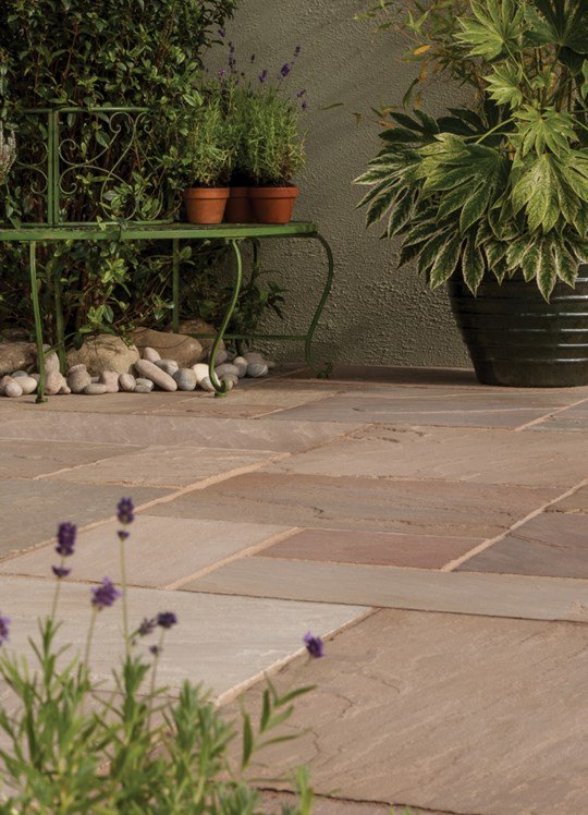 king_acre's tweet image. Get the natural look (do we sound like a shampoo commercial?). With natural stone every paver is unique and so therefore every garden becomes unique! @BowlandStone #Spalding #Codicote #Bristol #Swansea