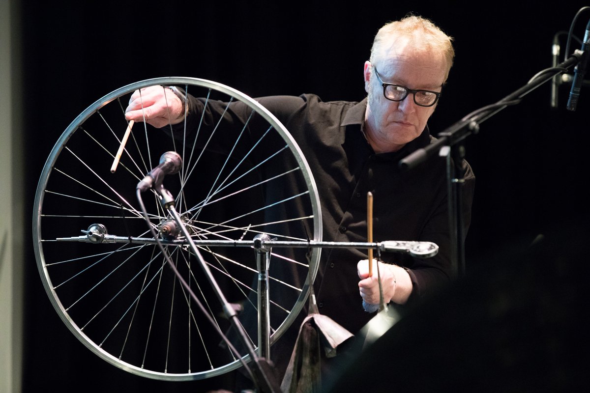 PerfVenuesSheff's tweet photo. As part of our #SoundLab contemporary season this year expect exciting new music w @ligetiquartet + @kj_funk, @clare_pianist, @lawsontrio, @colinjriley, #SoundJunction, jazz w. @SheffieldJazz + @GwilymSimcock, and revolving wonders with @faveplaces 📖 --> https://t.co/5z6W8EvJBJ https://t.co/WxKaPW6V6g