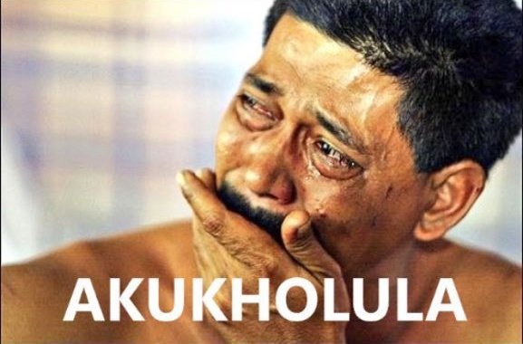RoseJola's tweet photo. @Emashalane1 Usayenza sweet ngo "my friend" ....

"ujike kulo gate uzovasa ezizitya Nobesuthu" https://t.co/F0r71PXFOz
