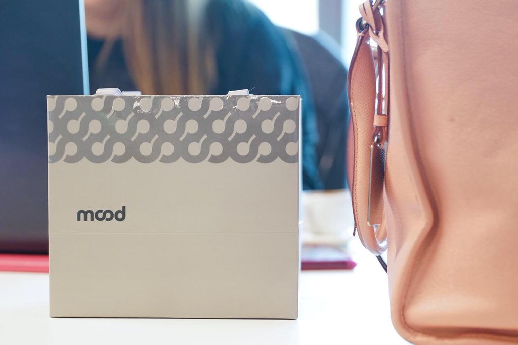 mood_com_kw's tweet photo. Packaging is as important as the product itself.

#whats_your_mood #passport #passportcover #mood #kuwaitipassport #kuwait https://t.co/N8KcCxYhot