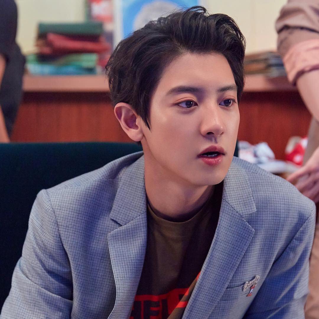 จงอวยชานยอลให้มากกว่าที่พี่เขาอวยตัวเอง tweet media