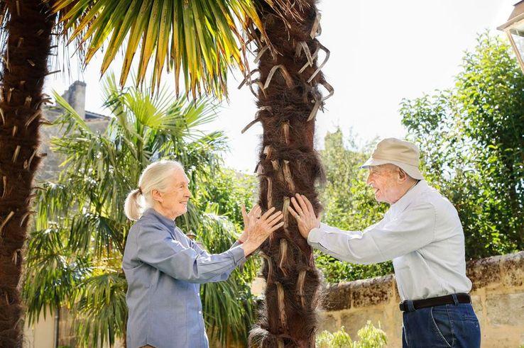 franceculture's tweet image. Témoins tout au long de leurs vies des atteintes à la nature, la primatologue Jane Goodall et le sociologue Edgar Morin expliquent pourquoi il est urgent de s’opposer aux forces économiques et politiques qui mettent en péril l’avenir de la planète. franceculture.fr/ecologie-et-en…