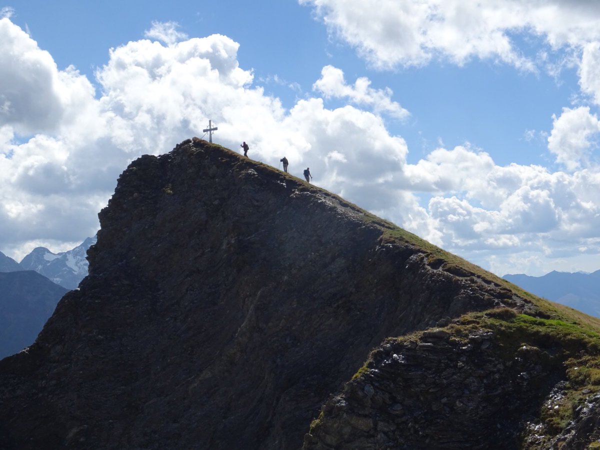 SOTRG's tweet image. Our first summit of the week in @NPHT_Osttirol the Figerhorn 2743m. @tvb_osttirol @the_AMI @BAIML @MtnTraining @RobJohnsonMIC @Filmuphigh