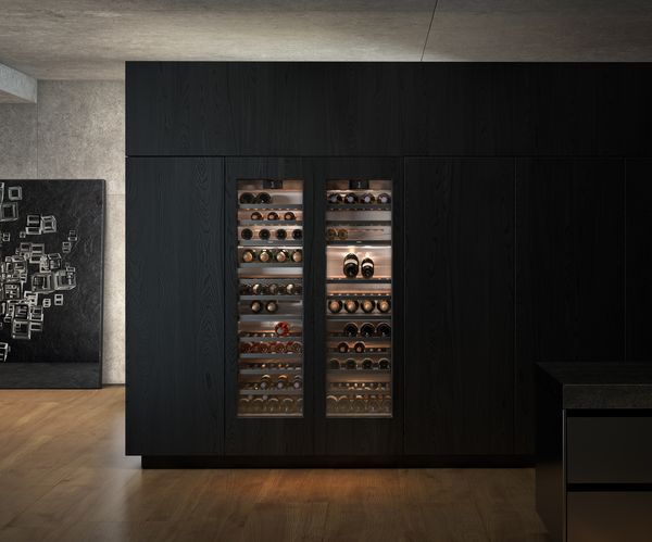 The stunning Vario Cool Wine storage from Gaggenau with the new push to open mechanism.... making access to the wine on a Friday night quicker! #gaggenau #elementicucina #kitchedesign #luxuryinteriors #wine