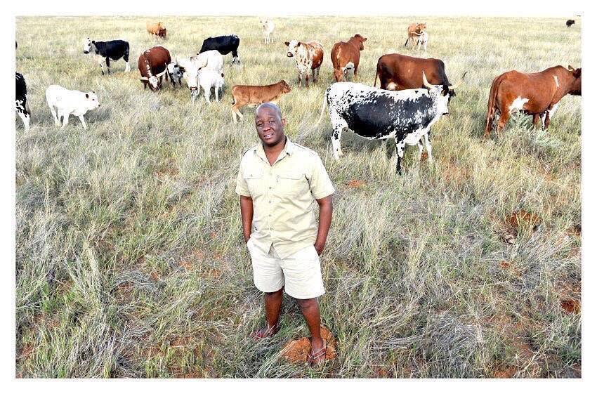 SayEntrepreneur's tweet image. Mainstream Media will never show you black farmers 

From Hip hop rapper to success farmer 

Let's support black farmers like Molemi...products found at Selected Checkers stores