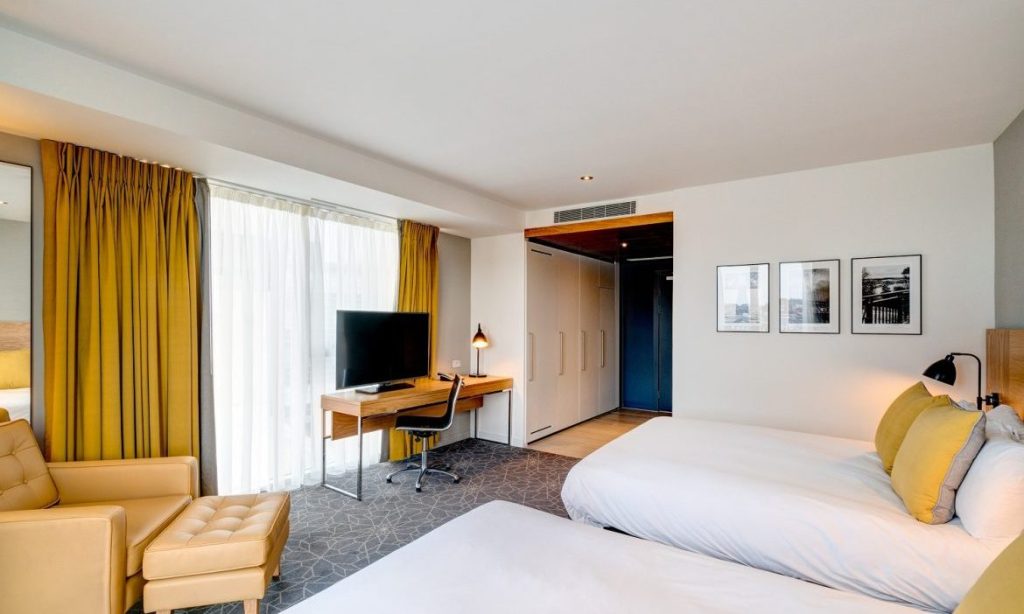 HotelOwnerUK's tweet photo. Which way now for hospitality technology? https://t.co/NXxRXFup2P https://t.co/MBgUe7vSUV