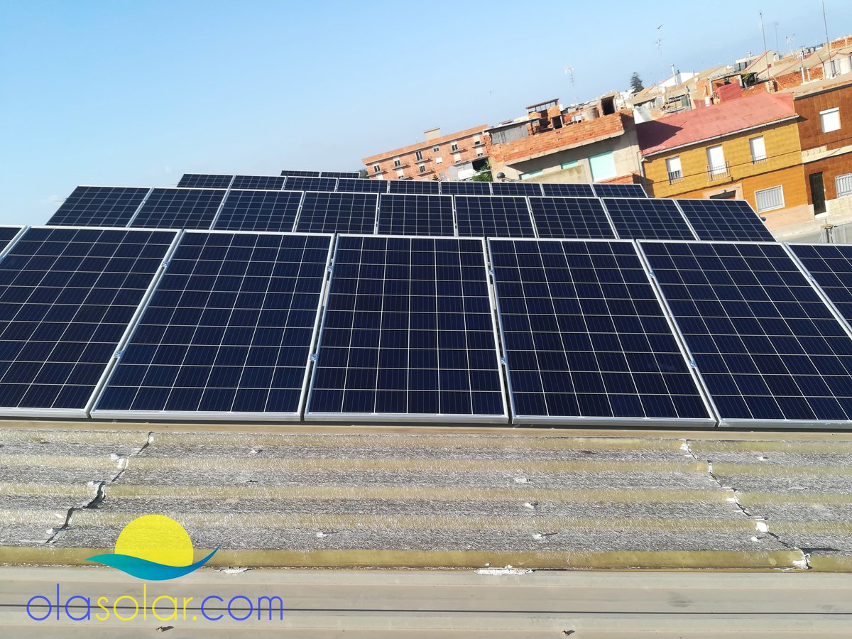 solar_ola's tweet photo. ¡Septiembre ya está aquí y nosotras también! Autoconsumo Instantáneo 10,2kWp de apoyo a empresa de agricultura ecológica en Valencia. Reduces costes en la factura, aumentas la competitividad de la empresa y encima cuidas el medio ambiente. ¡Que locura! https://t.co/oS9s9dZYZ7