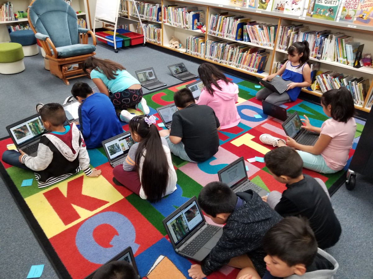 sknighttech's tweet photo. @librarylawrence Spiraling back to text features with #mesq3rd content and building tech skills with a digital break out in the library at #lawrencemisd #mesqlibraries https://t.co/L3MPBmOqHF